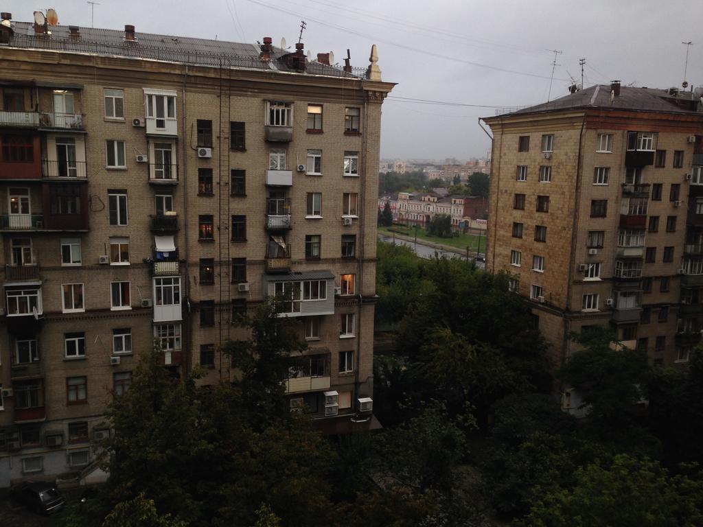 Historical Centre Apartment Kharkiv Luaran gambar